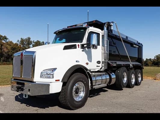 2027 Kenworth T880