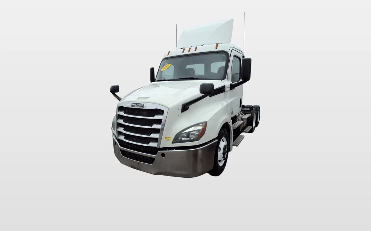2019 Freightliner Cascadia in Cleveland, OH