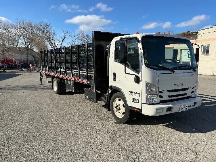 2022 Isuzu NRR