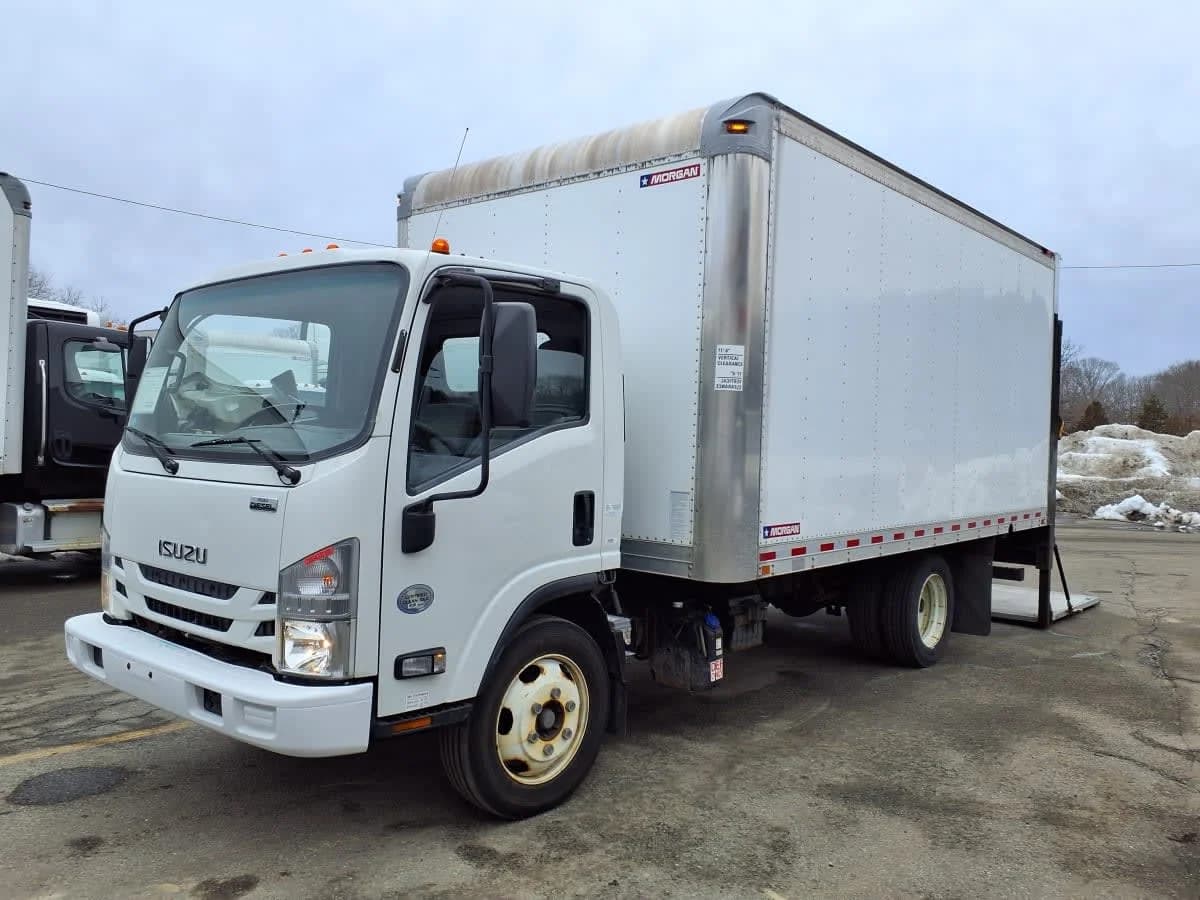 2018 Isuzu NRR