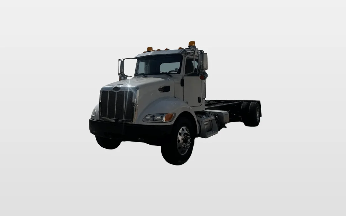 2020 Peterbilt 337