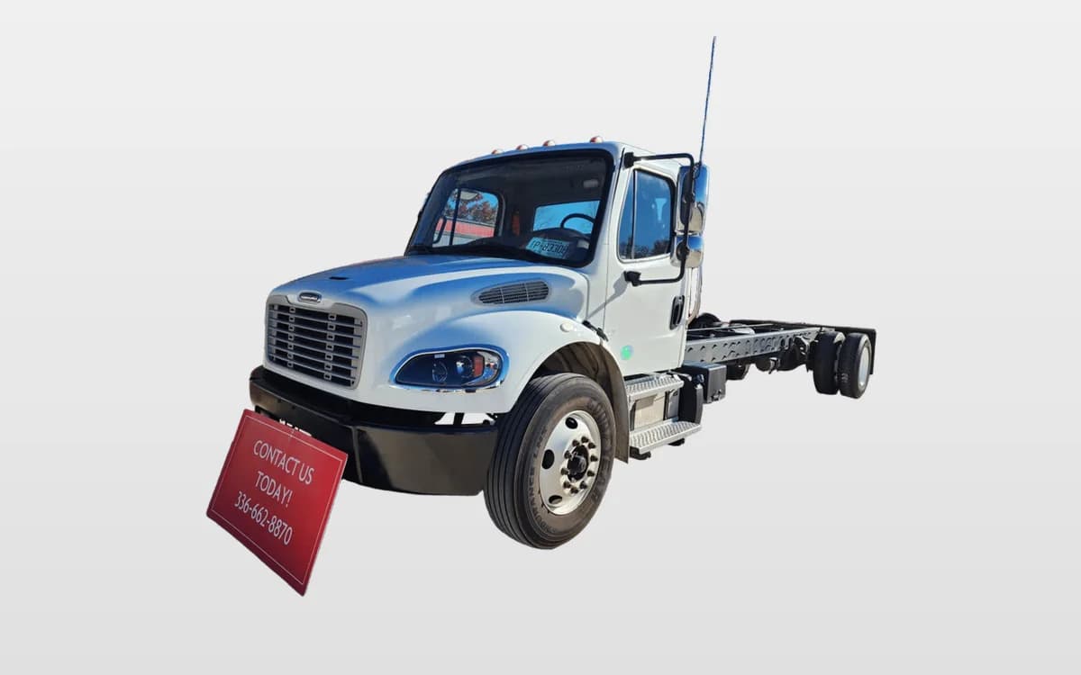 2019 Freightliner M2 106