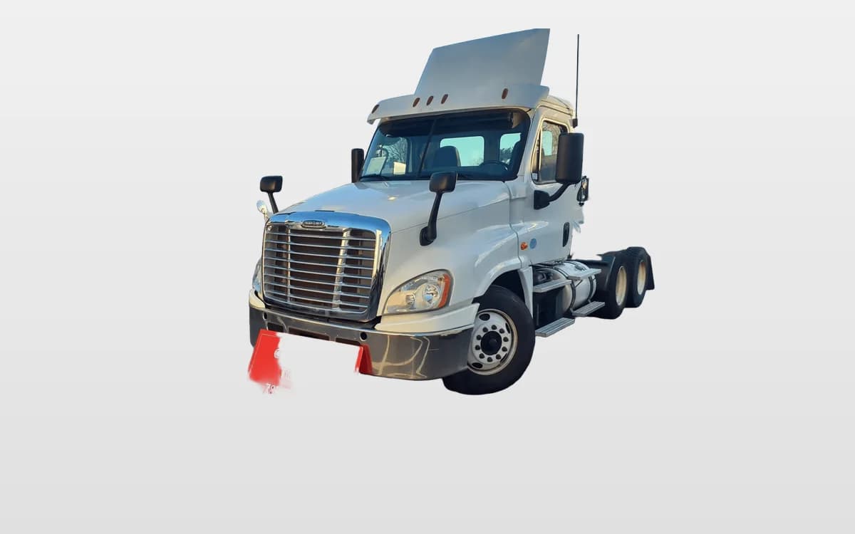 2019 Freightliner Cascadia in Norwood, MA