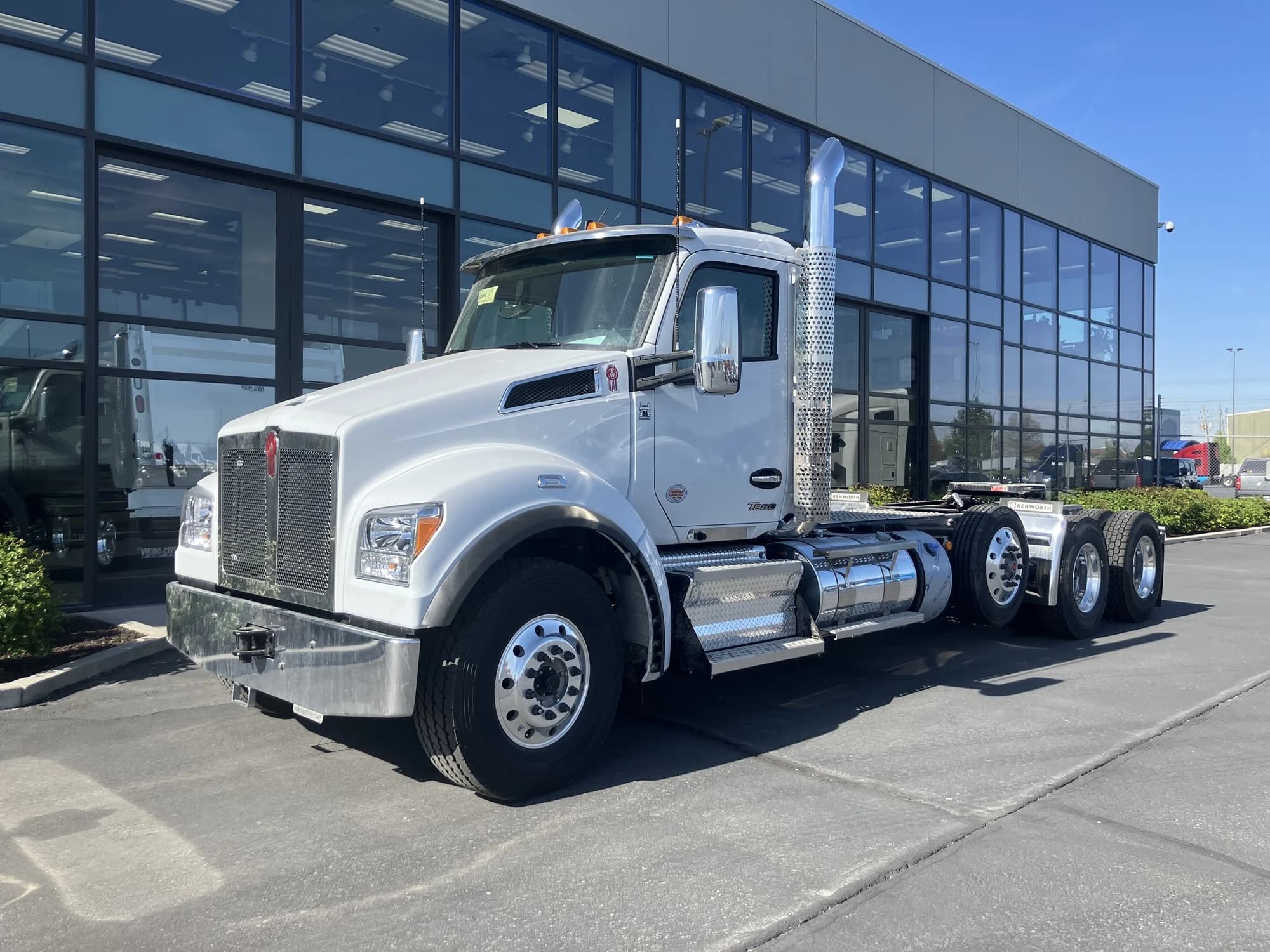2026 Kenworth T880