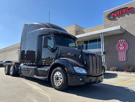 2020 Peterbilt 579