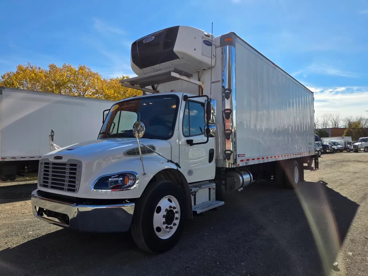 2020 Freightliner M2 106