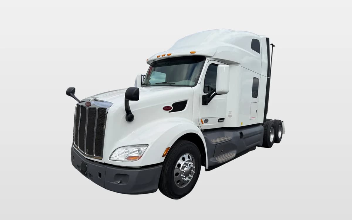 2021 PETERBILT 579