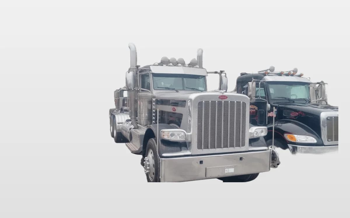 2023 PETERBILT 389 Daycab