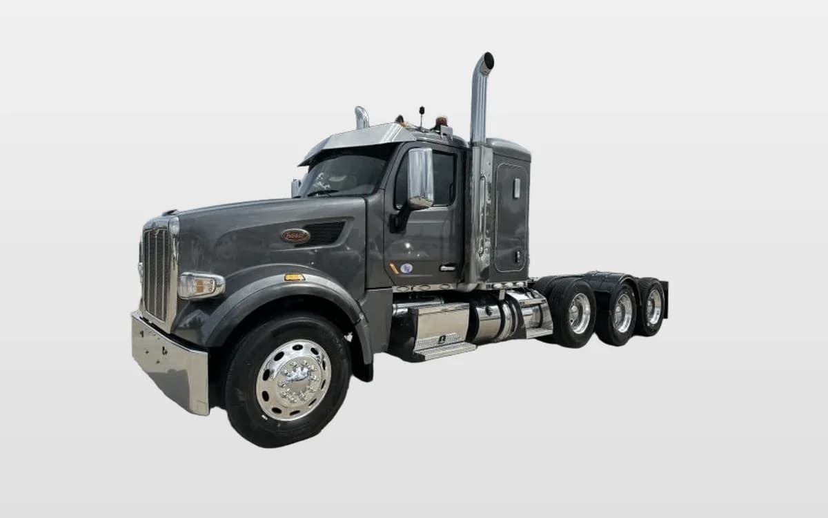 2021 Peterbilt 567