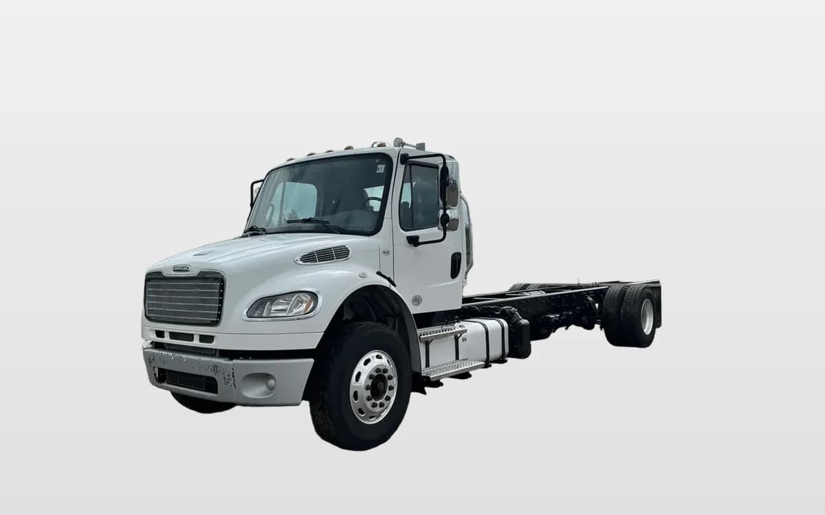 2019 Freightliner M2 106