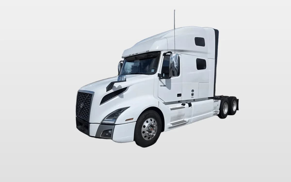2020 Volvo VNL 760 in Elk River