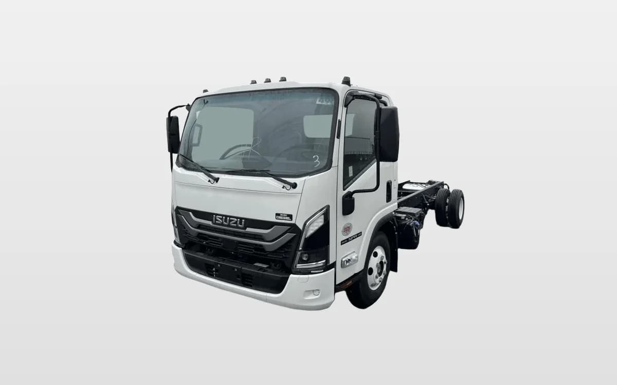 2025 Isuzu NPR