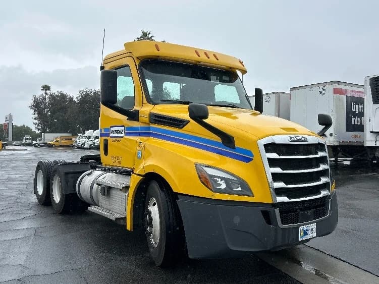 2020 Freightliner Cascadia