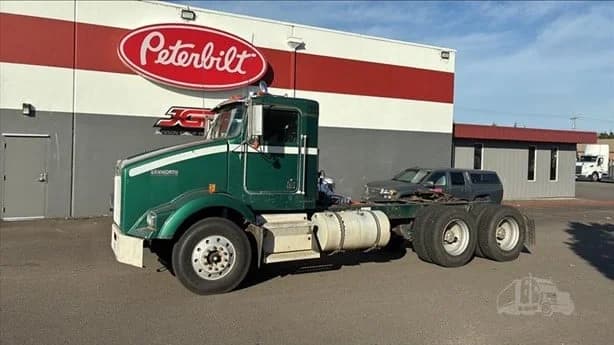 1999 Kenworth T800
