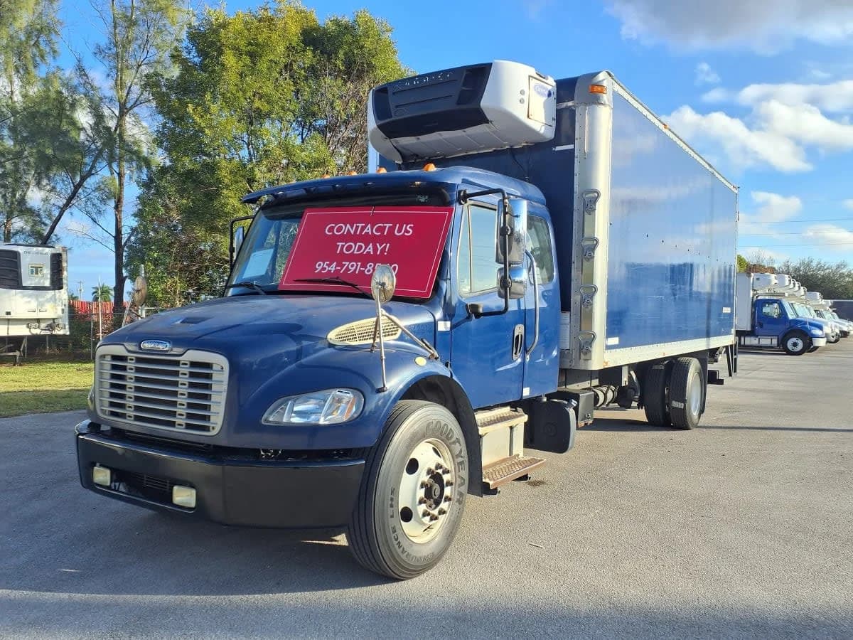 2014 Freightliner M2 106