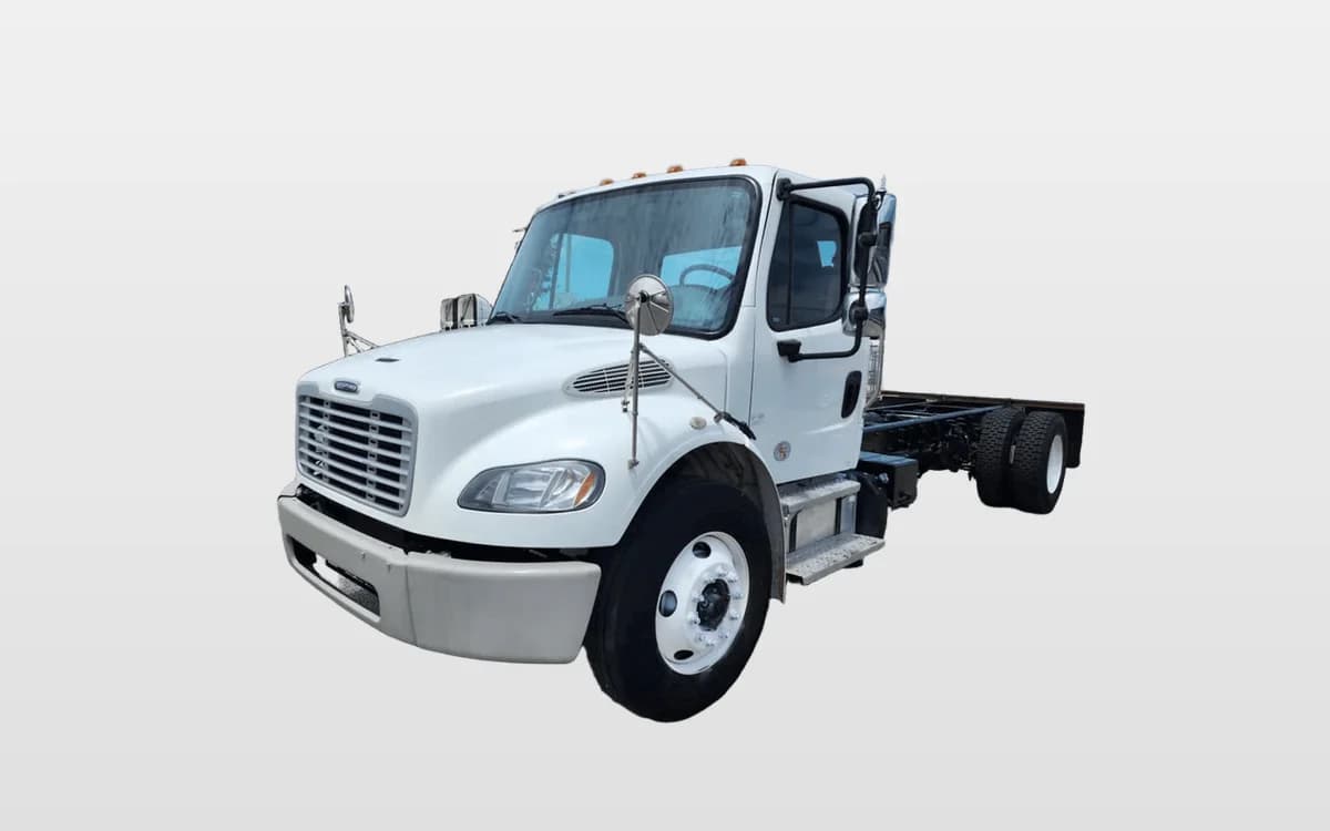 2018 Freightliner M2 106