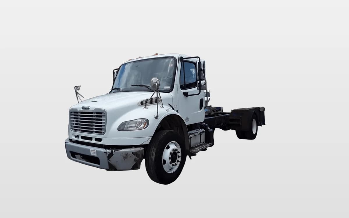 2014 Freightliner M2 106