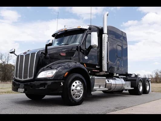 2021 Peterbilt 579