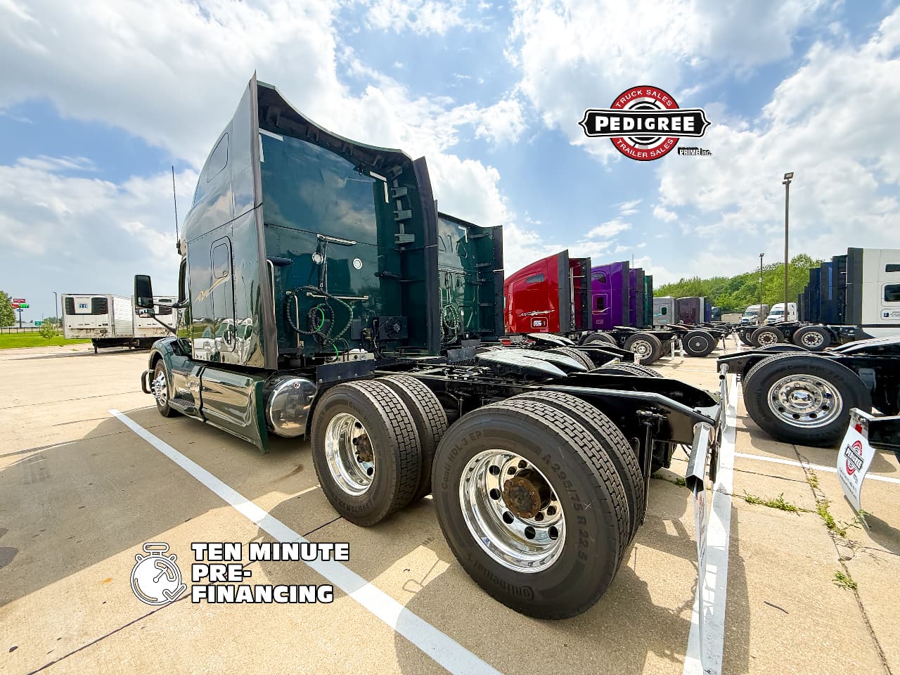 2023 Peterbilt 579 in Springfield, MO — photo 2