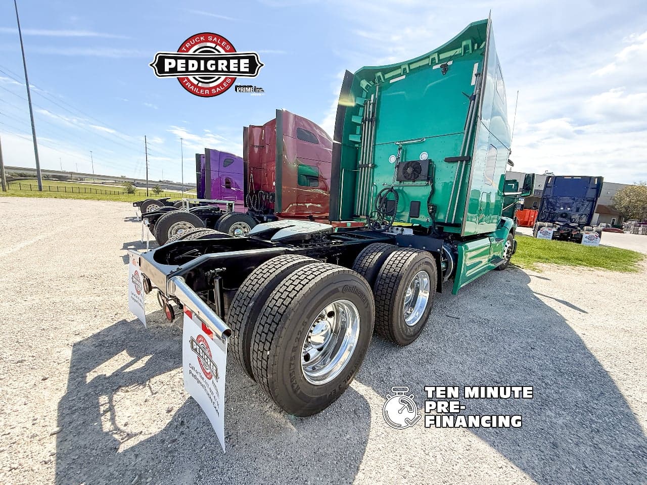 2023 Peterbilt 579 in Springfield, MO — photo 2