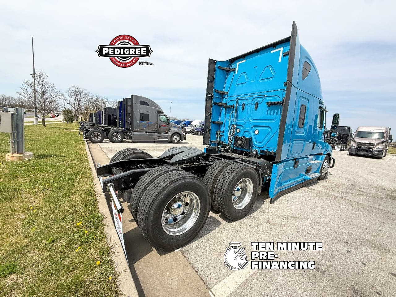 2024 Freightliner in Springfield, MO — photo 2