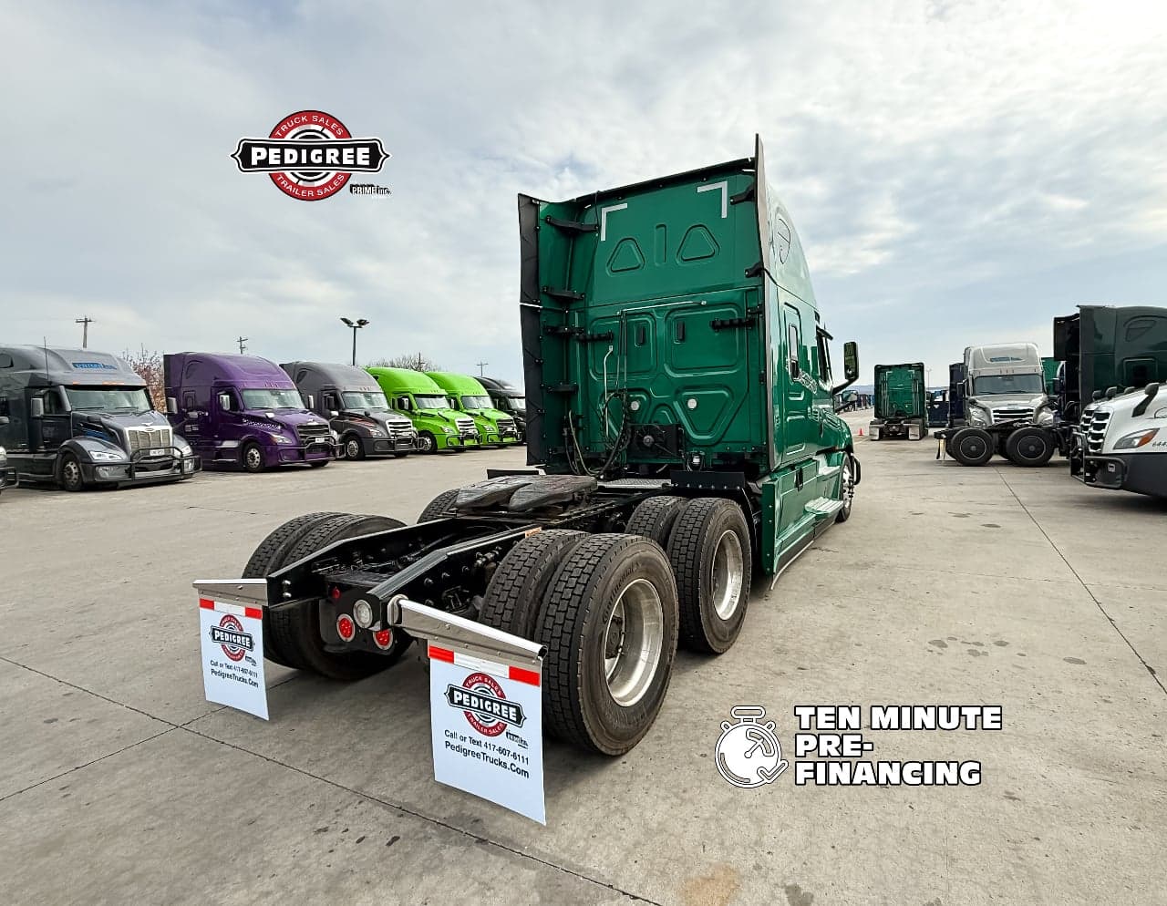 2024 Freightliner in Pittston, PA — photo 2