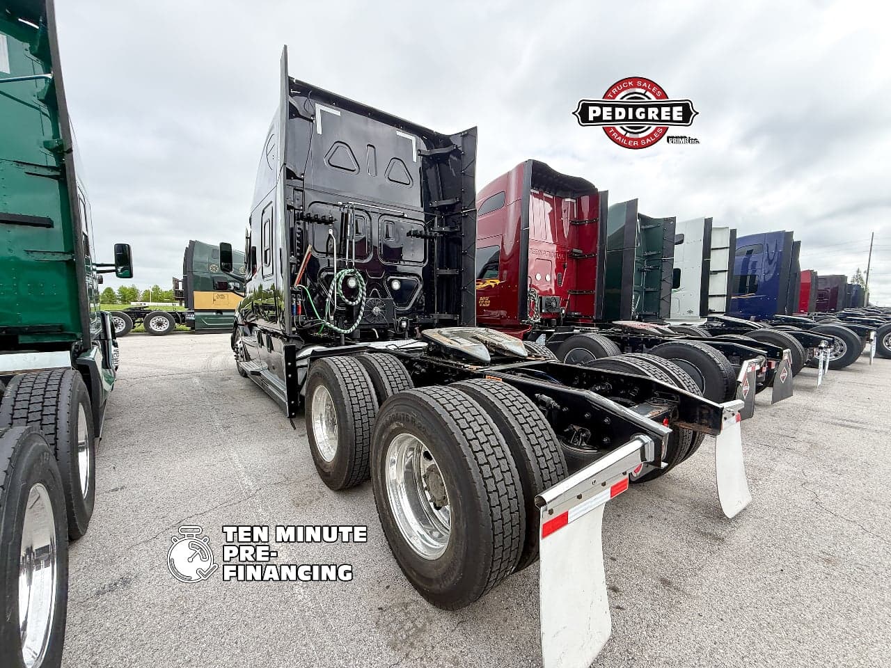 2024 Freightliner in Springfield, MO — photo 2