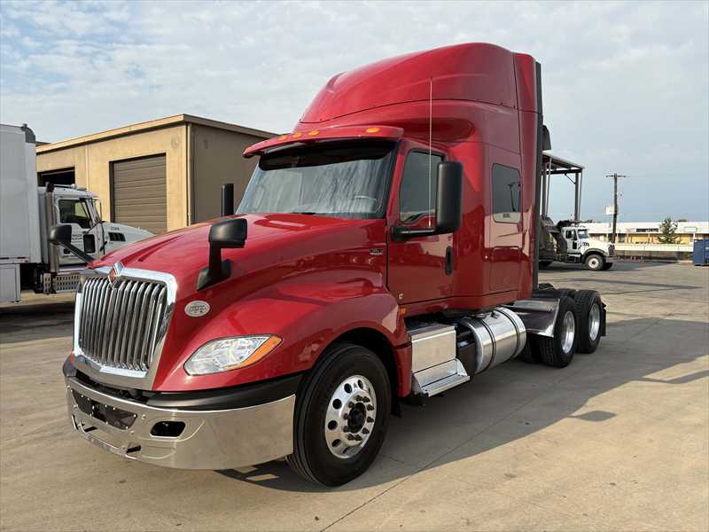 2021 International LT