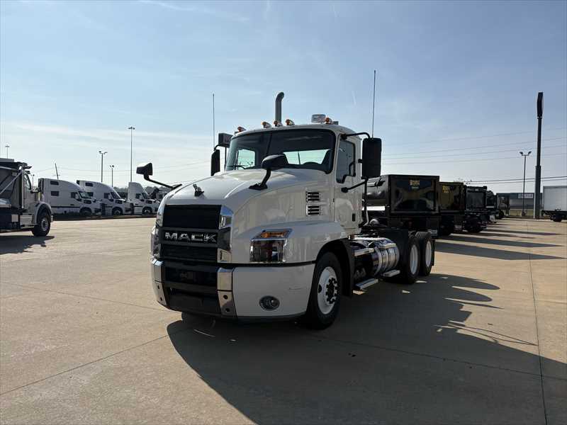 2020 Mack