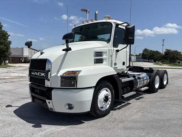 2020 Mack