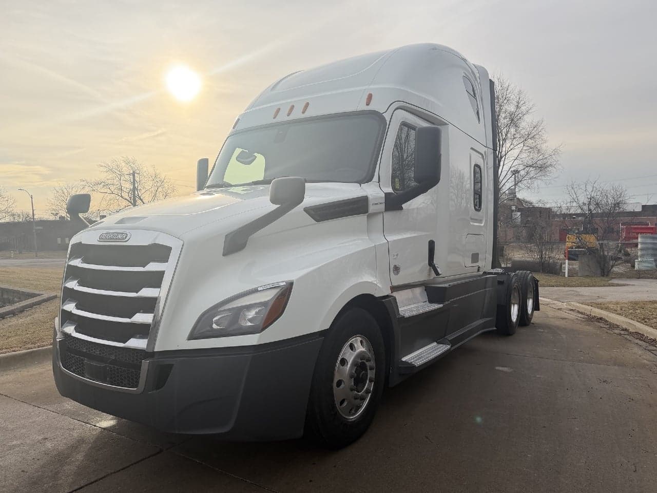 2020 Freightliner Cascadia