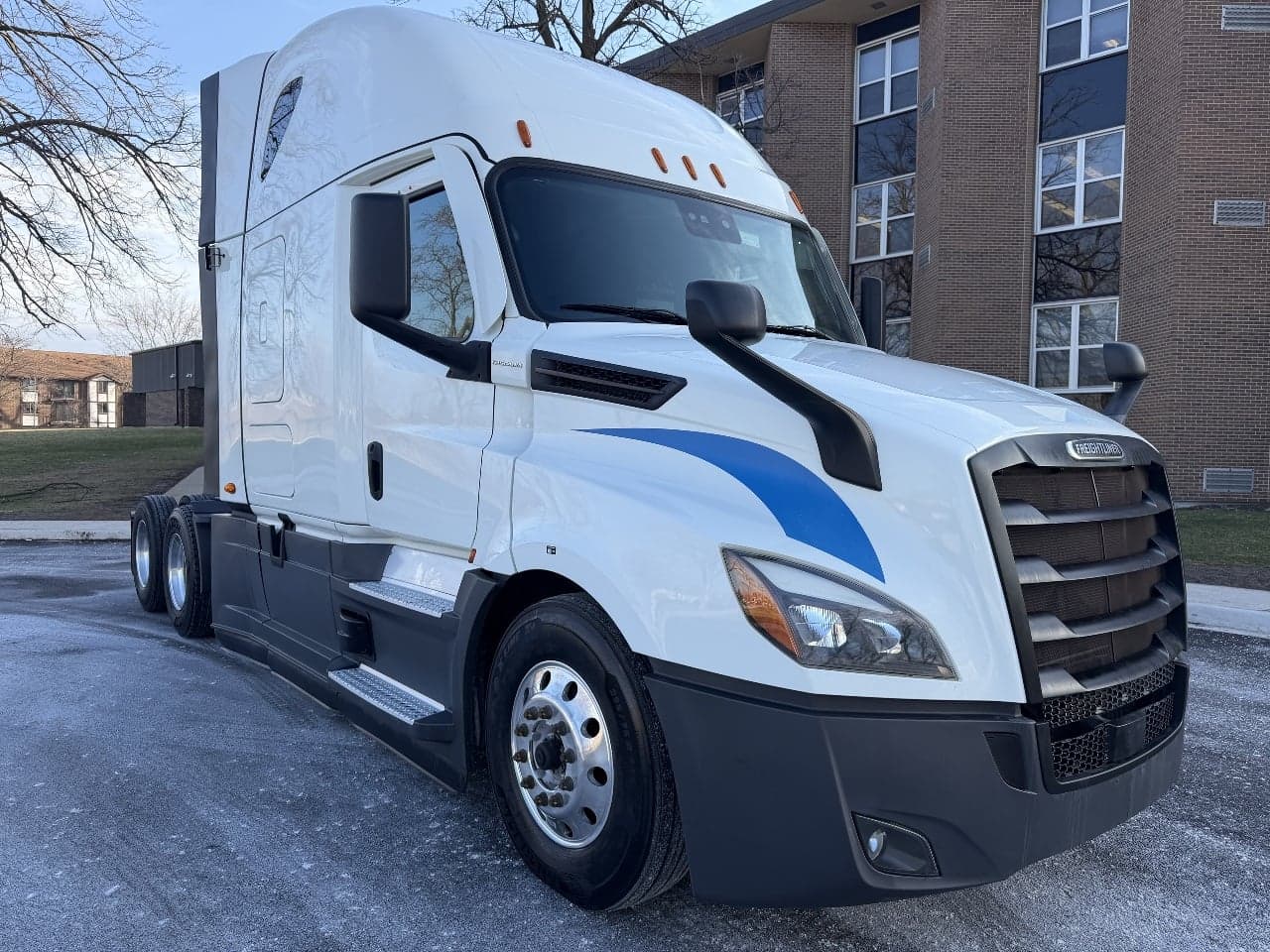 2022 Freightliner Cascadia