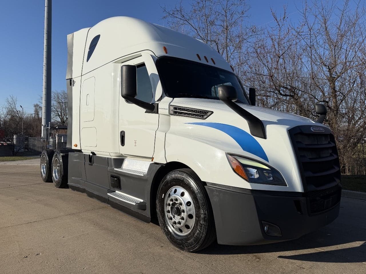 2022 Freightliner Cascadia