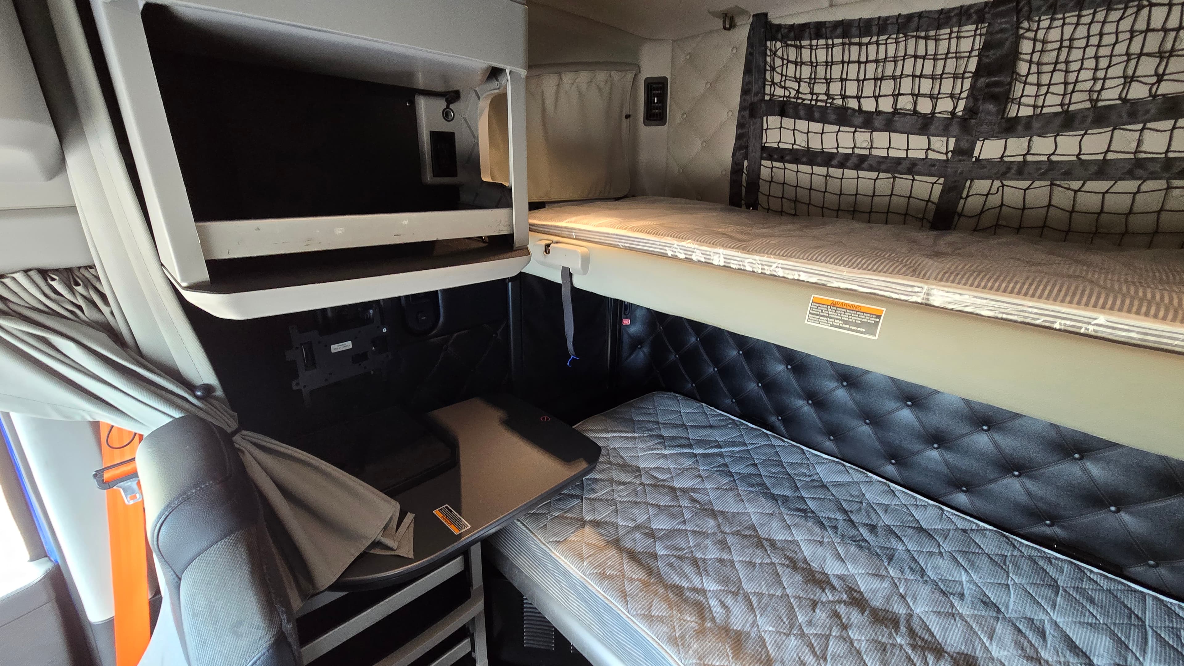 2023 Kenworth T880 in COUNCIL BLUFFS, IA — photo 12