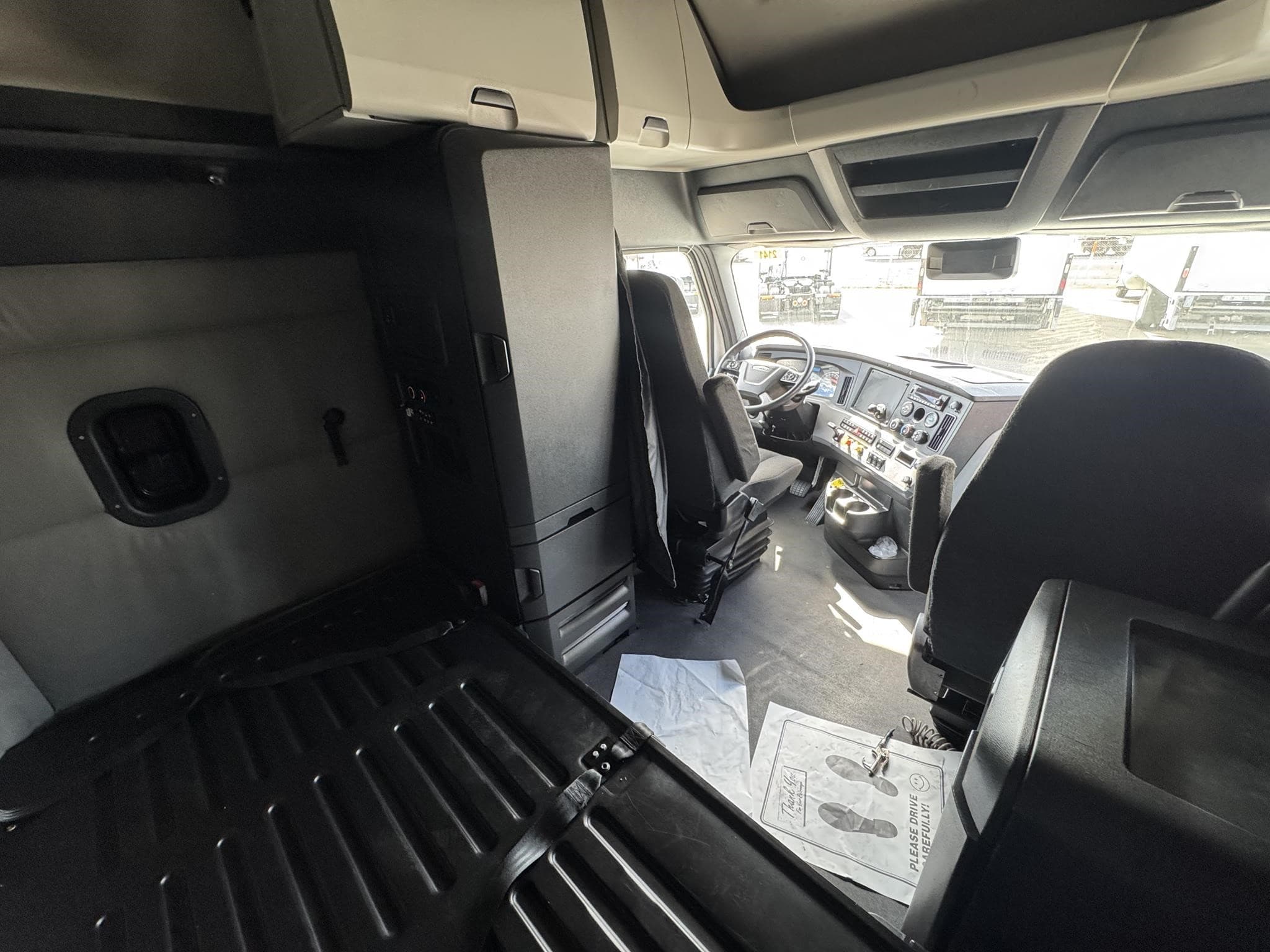 2022 Freightliner — photo 5