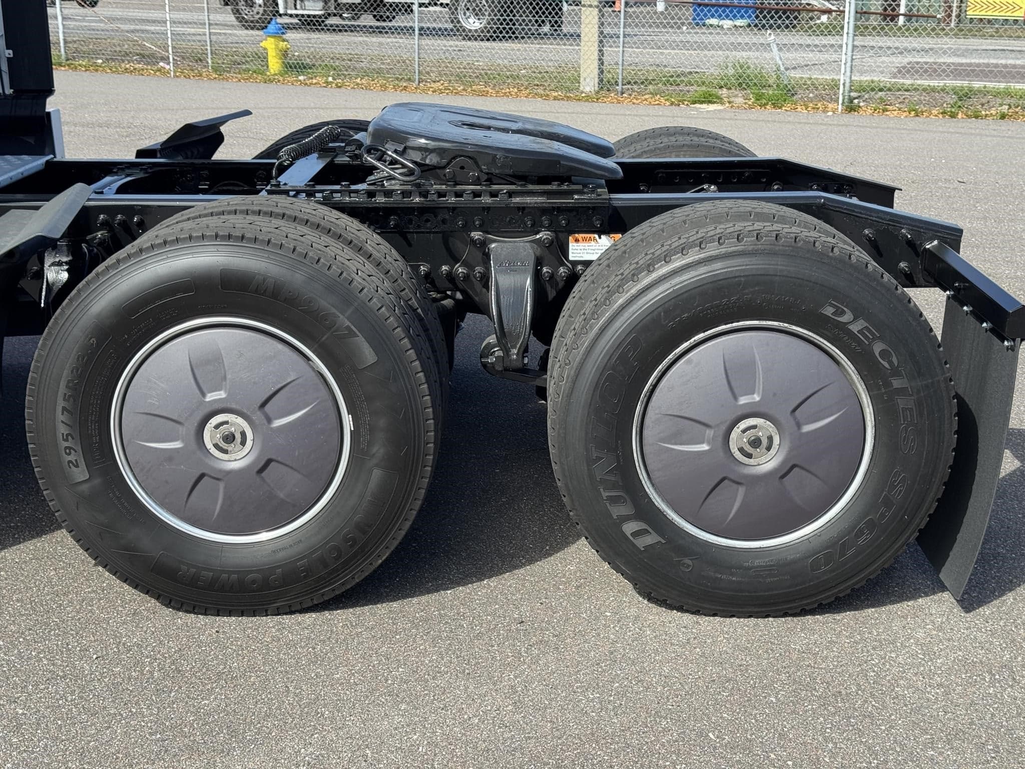 2022 Freightliner — photo 14