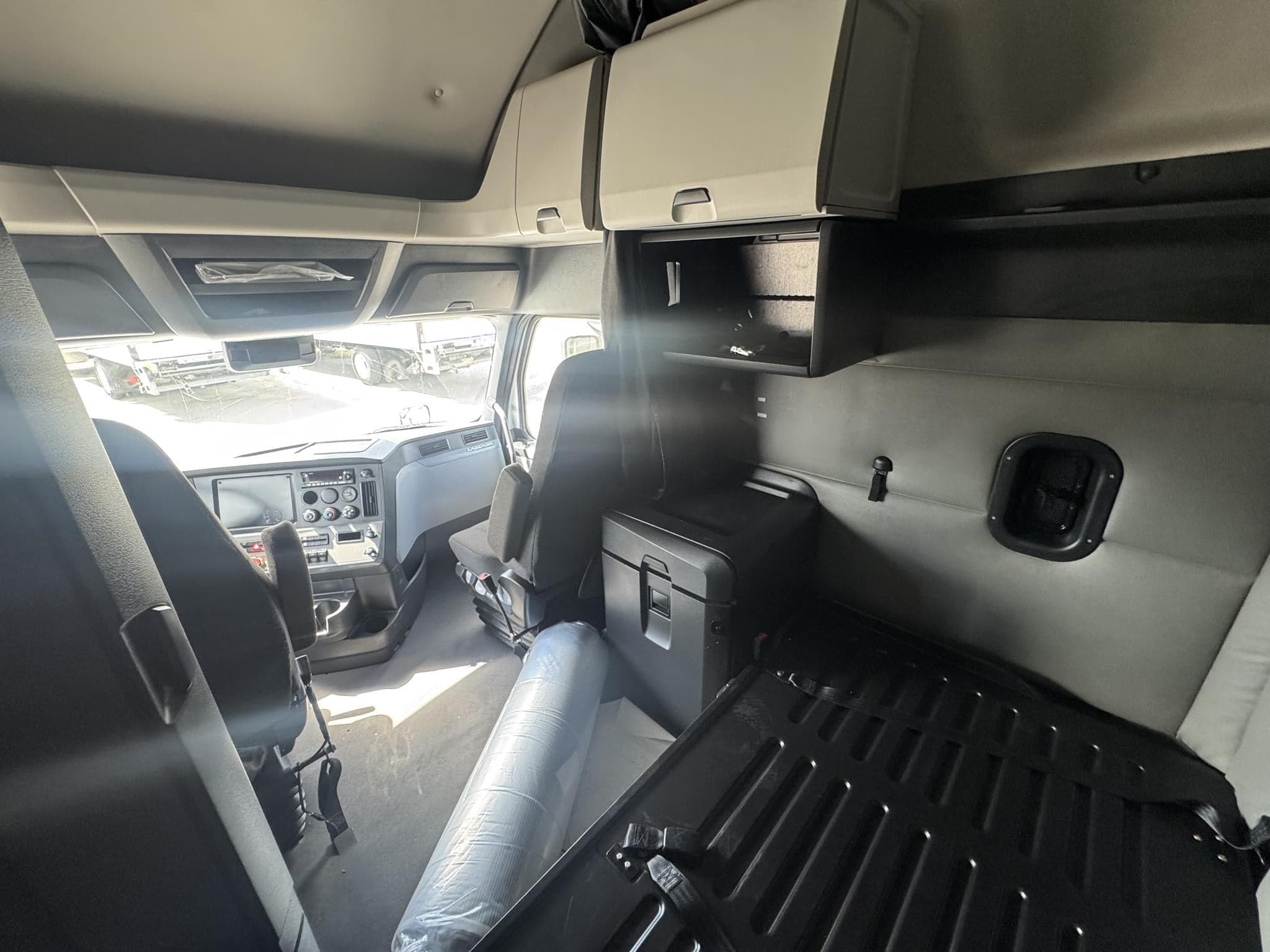 2022 Freightliner — photo 4
