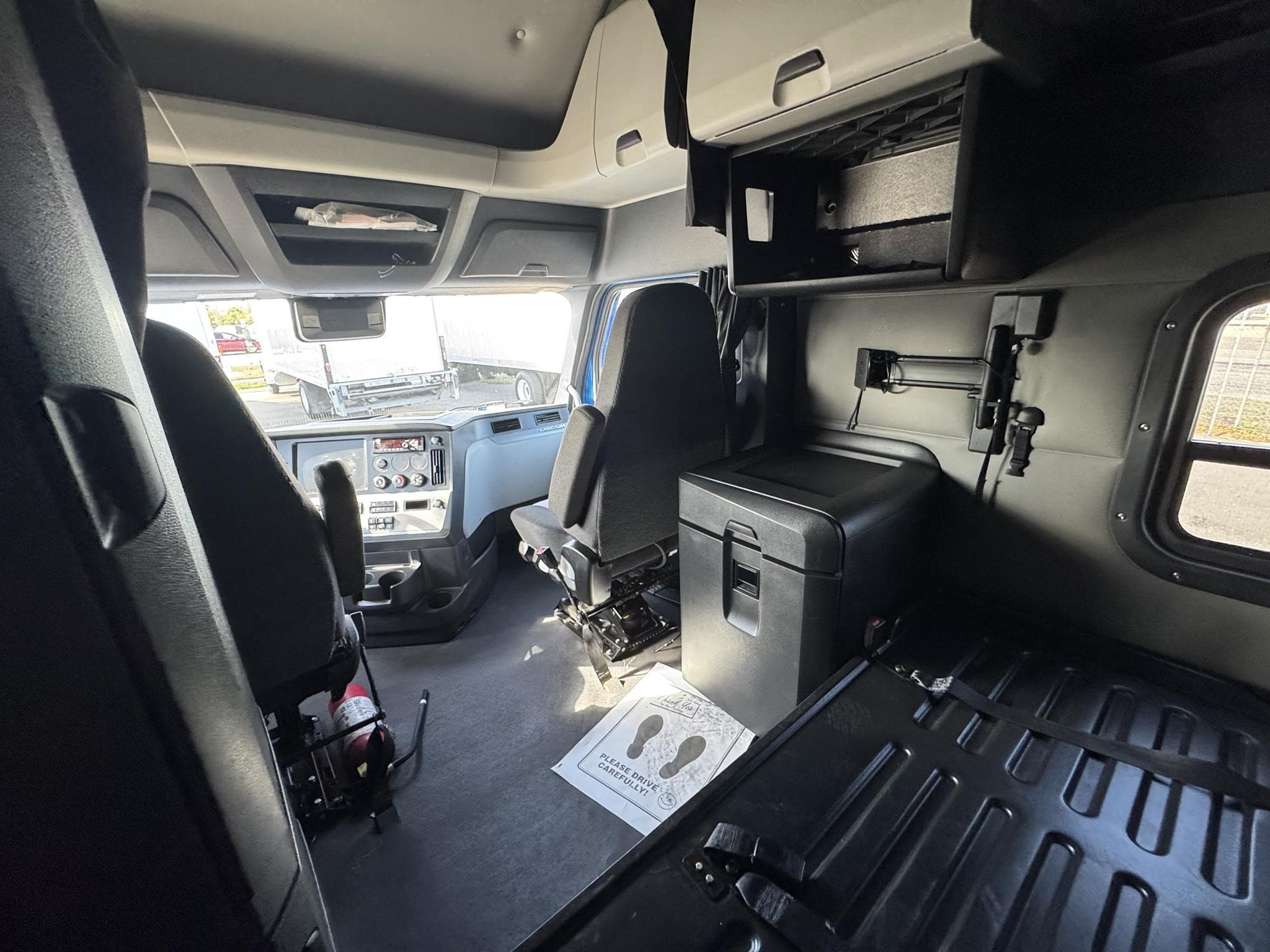 2021 Freightliner — photo 5