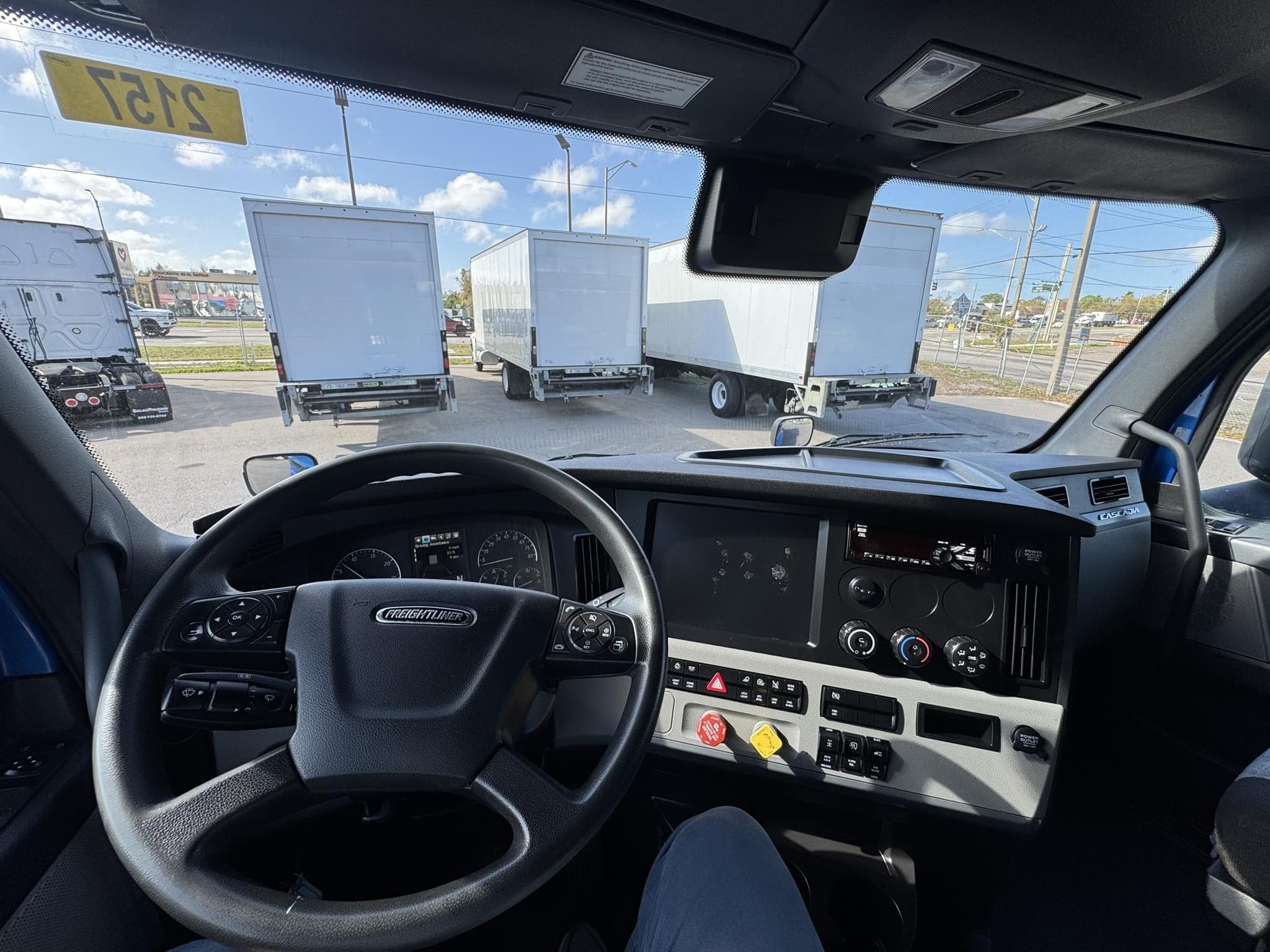 2021 Freightliner — photo 7