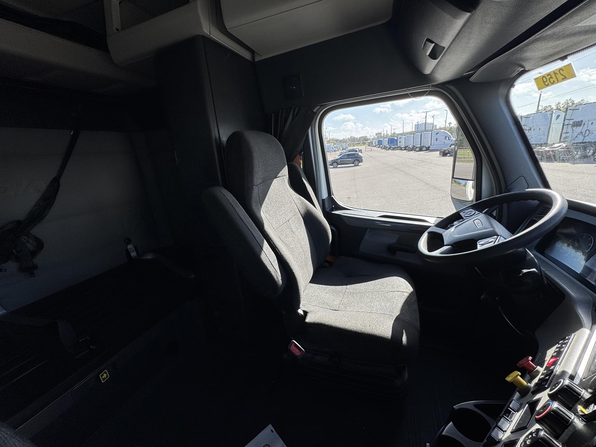 2020 Freightliner — photo 5