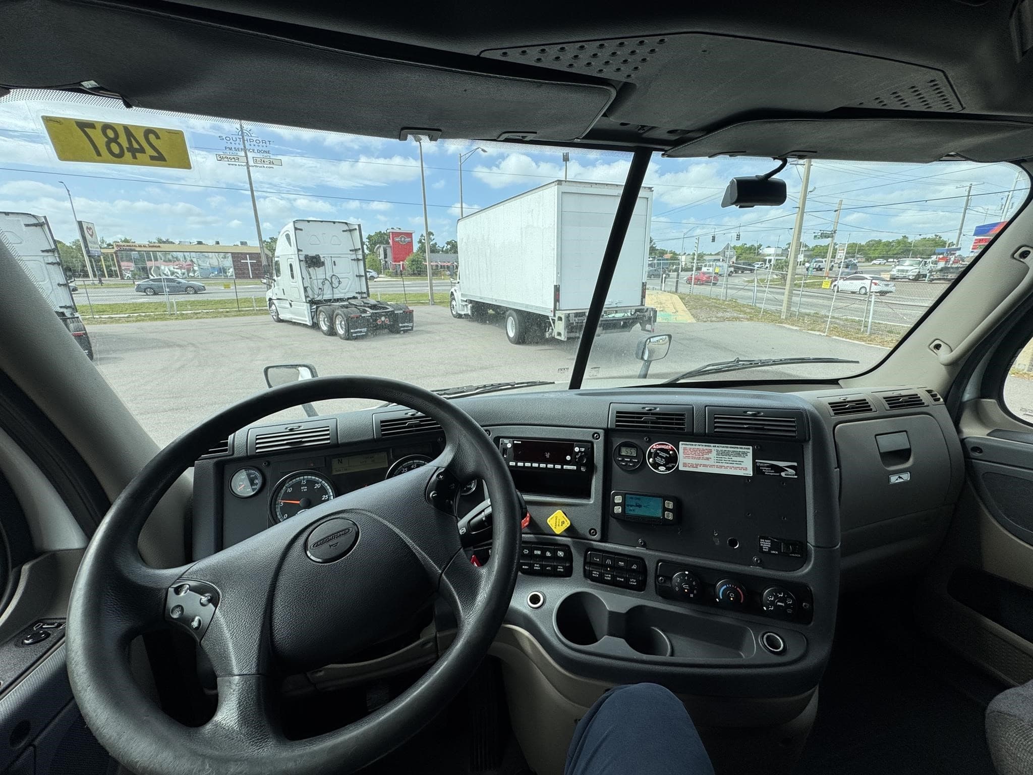 2020 Freightliner — photo 8