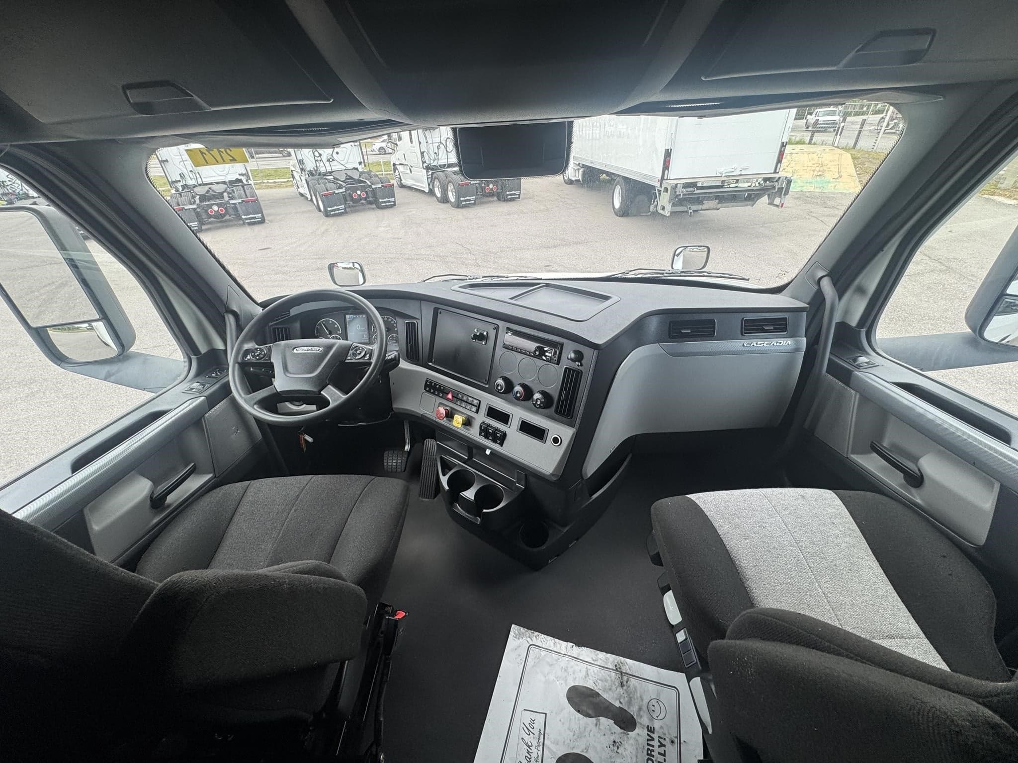 2022 Freightliner — photo 6
