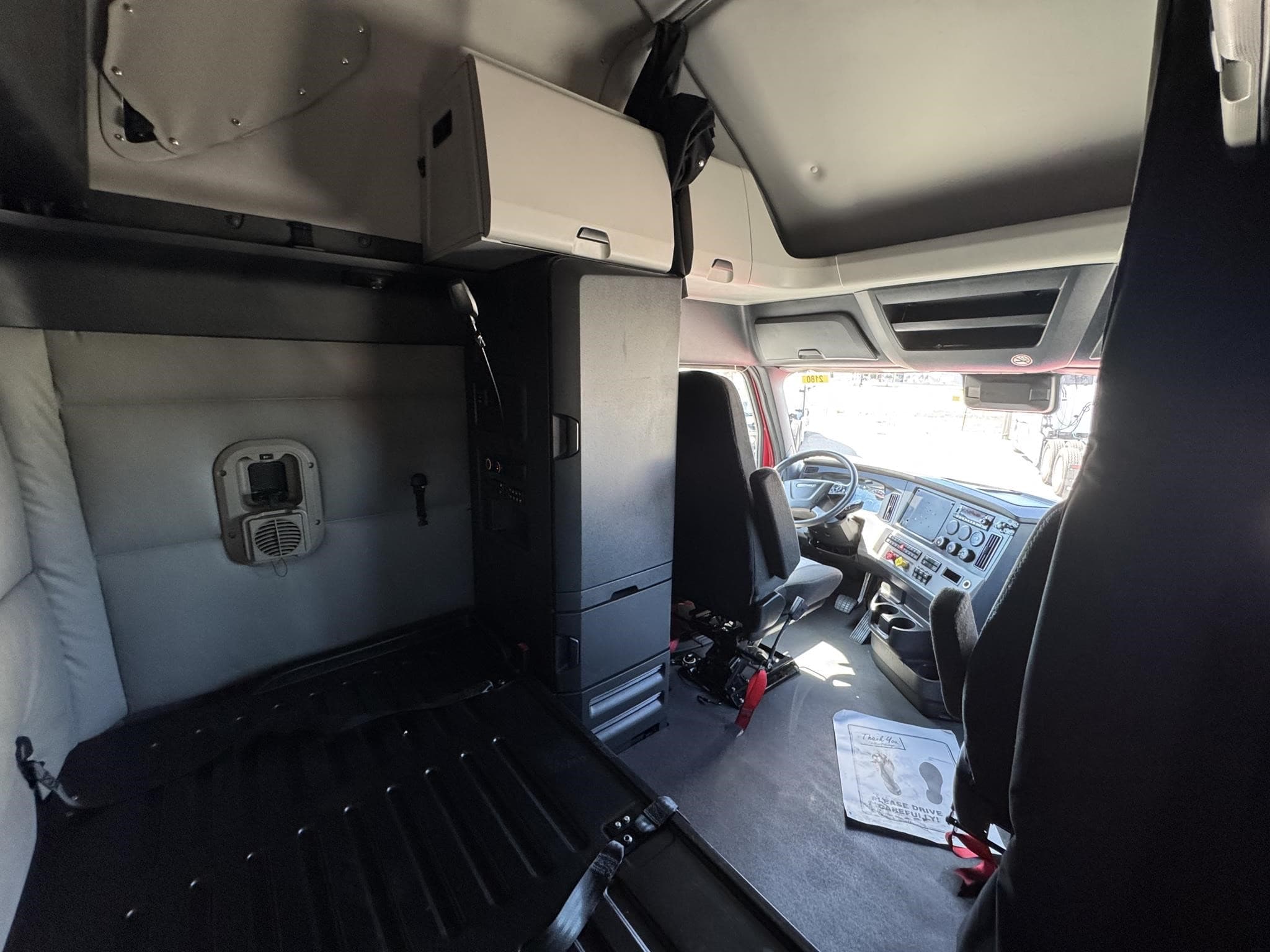 2022 Freightliner — photo 5