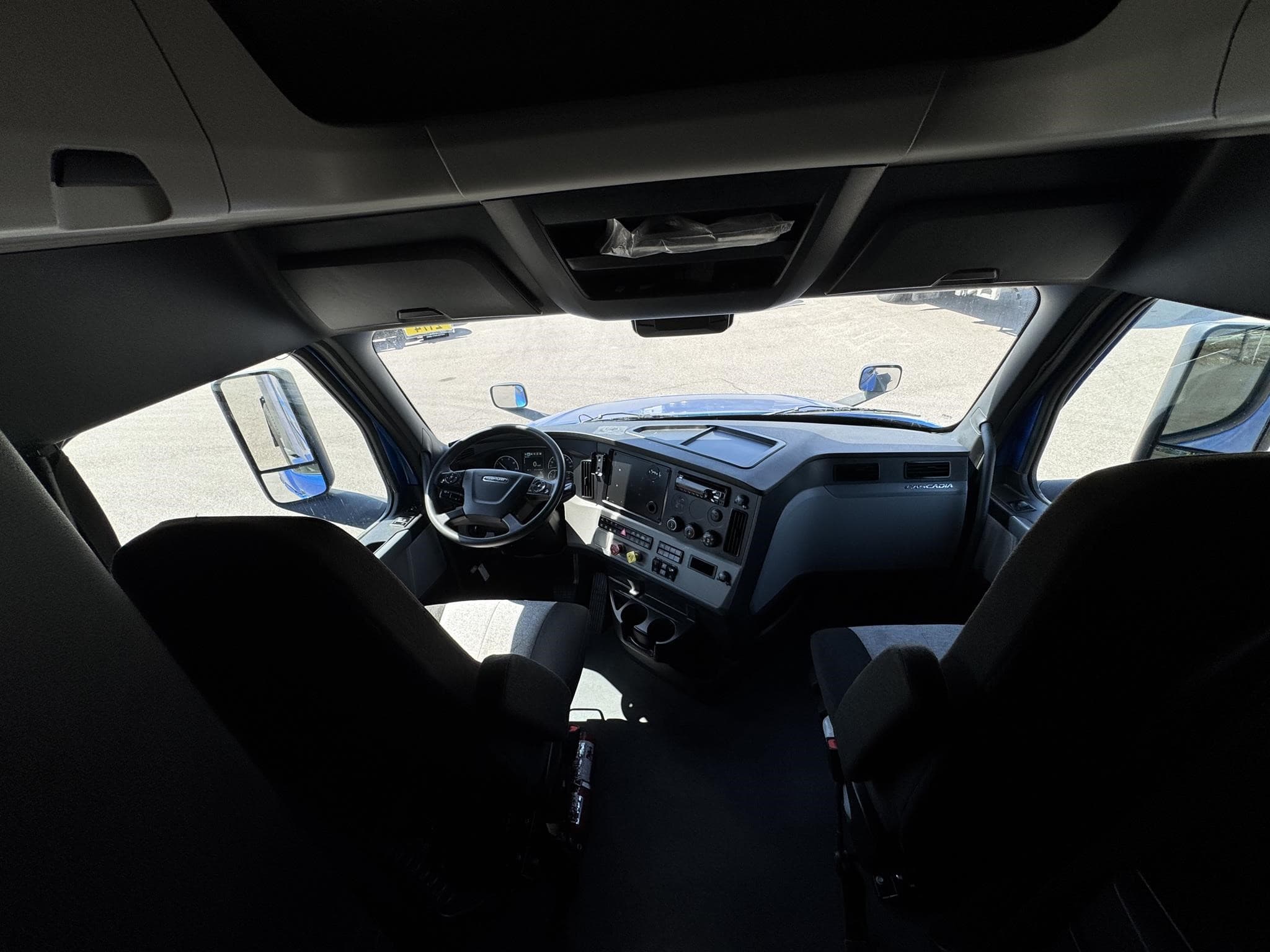 2021 Freightliner — photo 6
