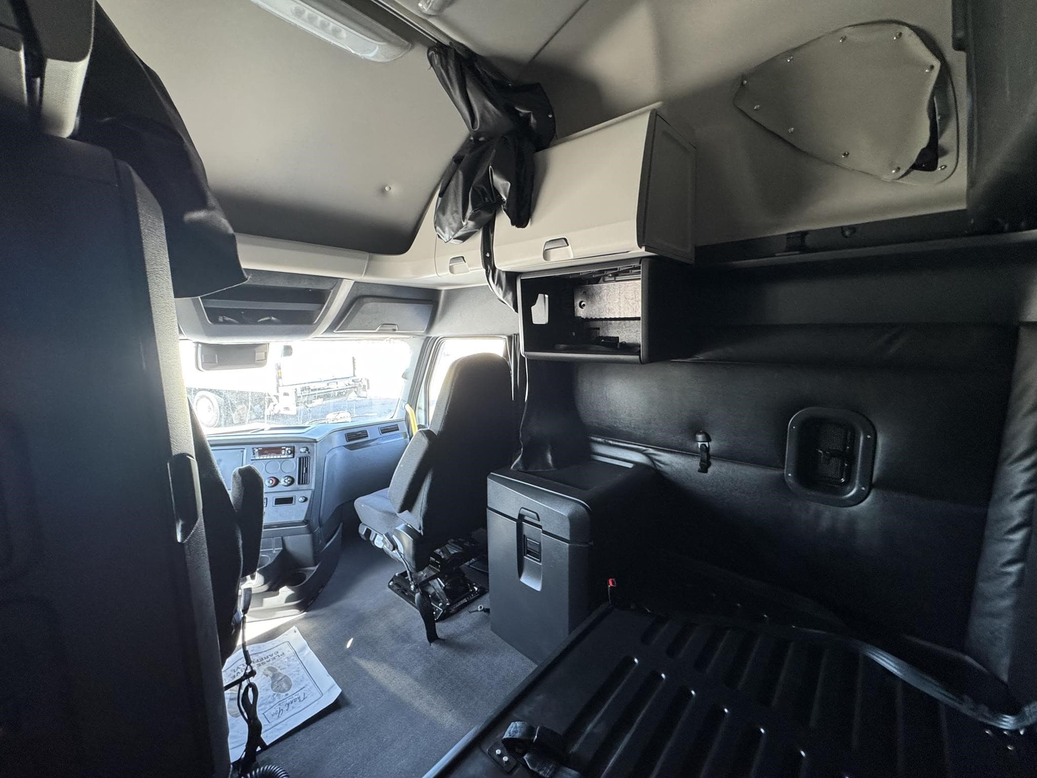 2024 Freightliner — photo 4