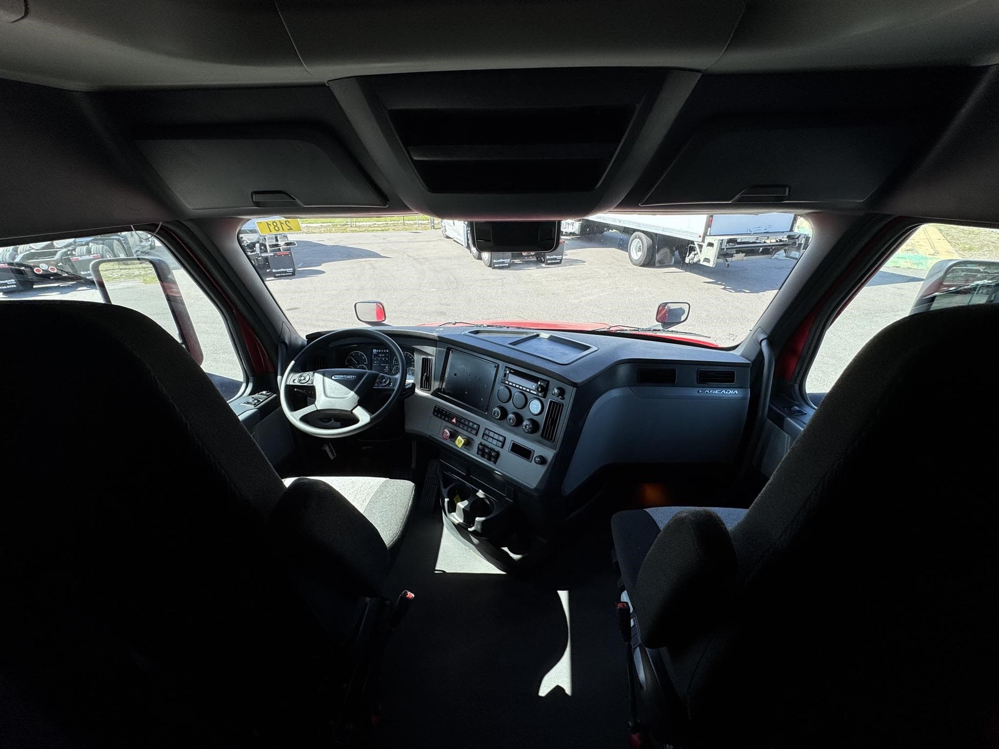 2022 Freightliner — photo 6
