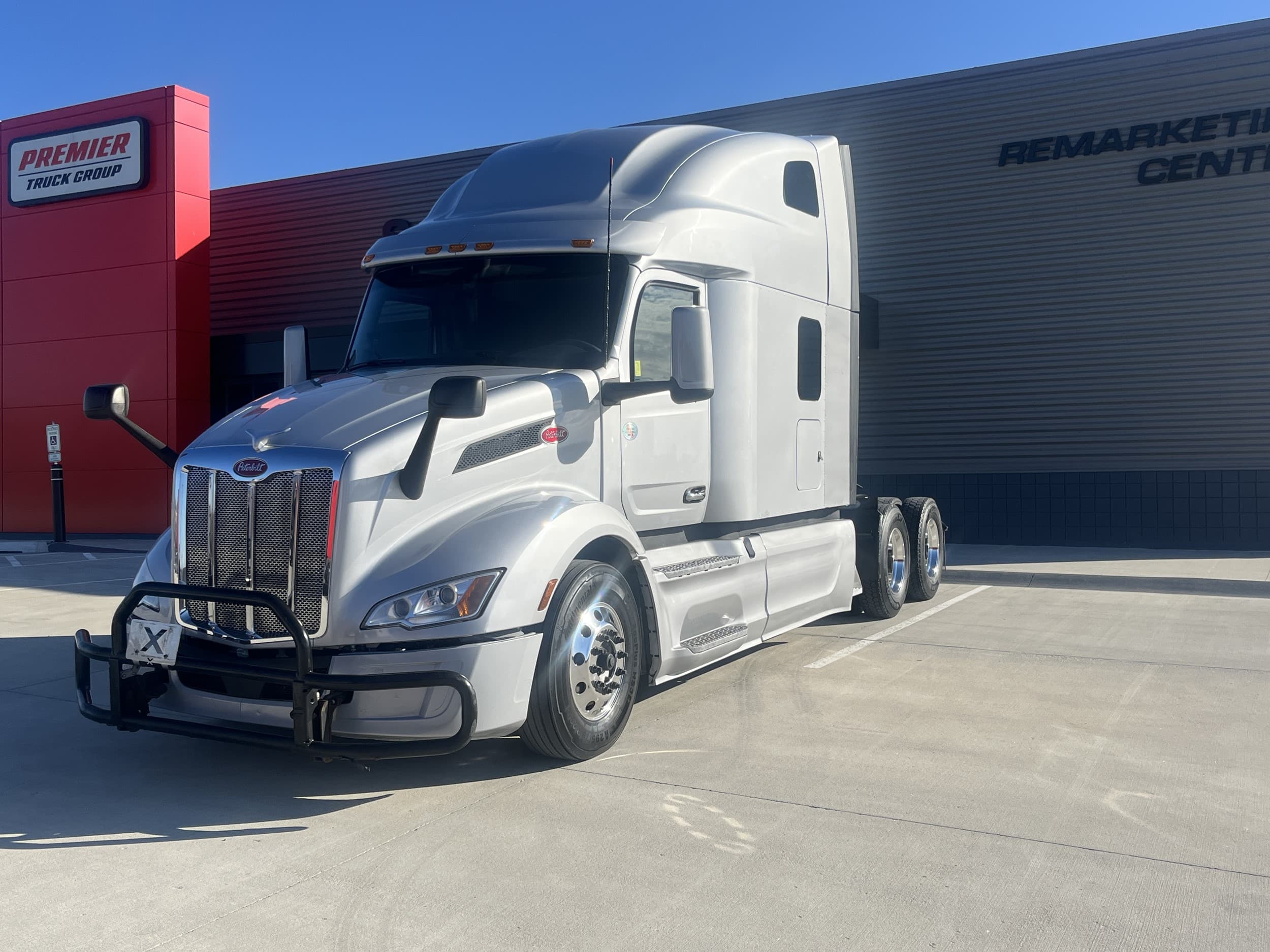 2023 Peterbilt
