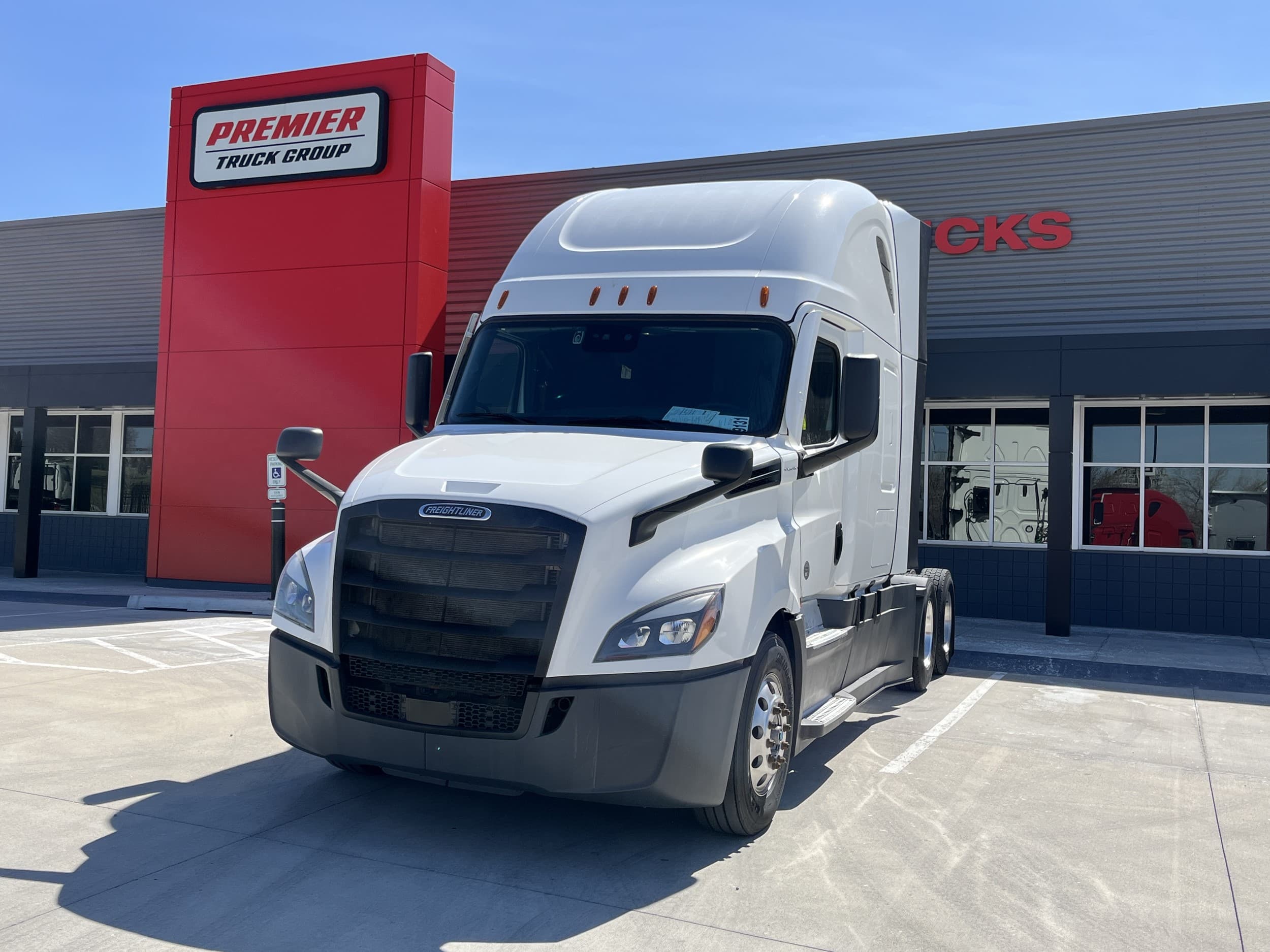 2023 Freightliner