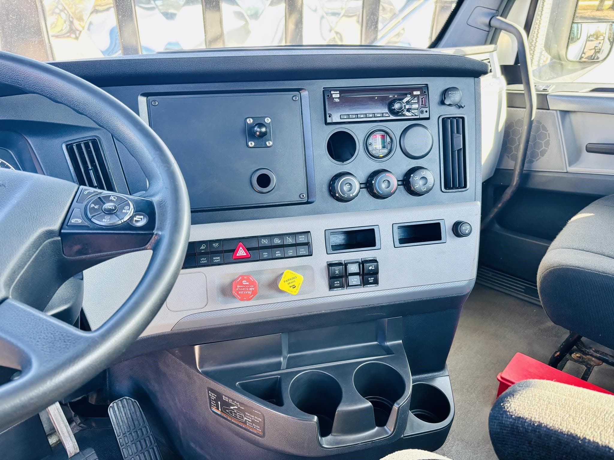 2020 Freightliner in Savannah, GA — photo 9