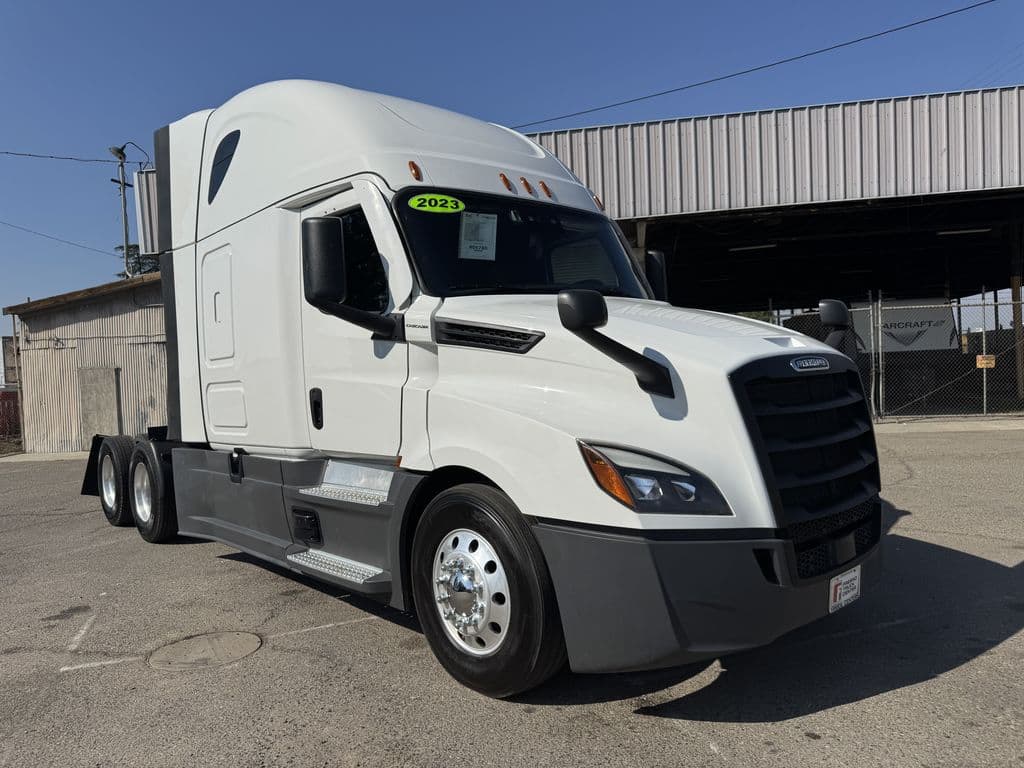 2023 Freightliner